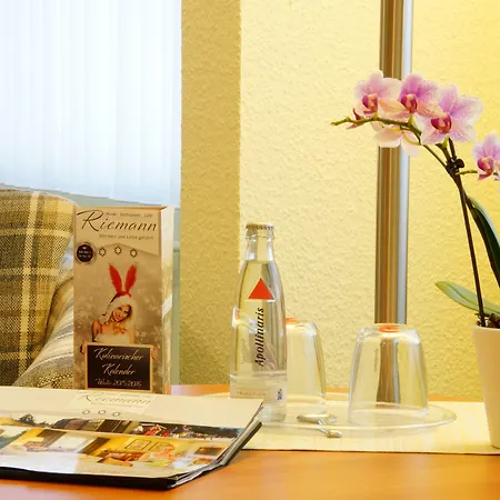 Отель Komforthotel & Restaurant Riemann
