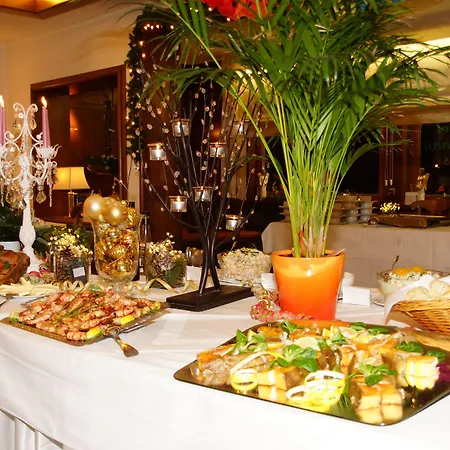 Komforthotel & Restaurant Riemann Бад-Лаутерберг