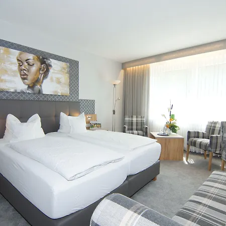 Komforthotel & Restaurant Riemann 3* Бад-Лаутерберг